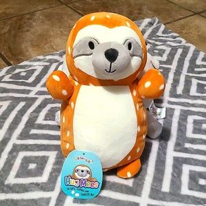Hug-me Sloth Squishmallow